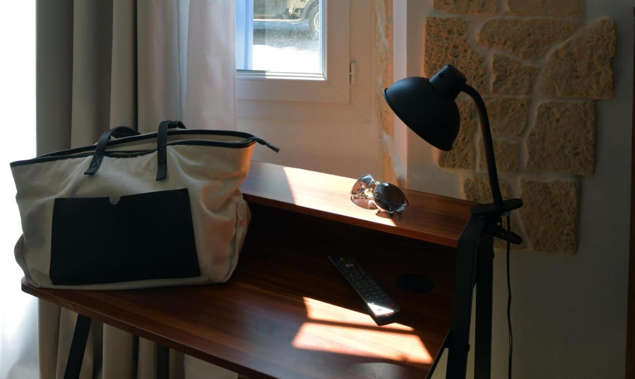 Aux 4 Logis Appart-Hotel - Studio Le City - Petit Dejeuner Inclus 1Ere Nuit Фоа Екстериор снимка