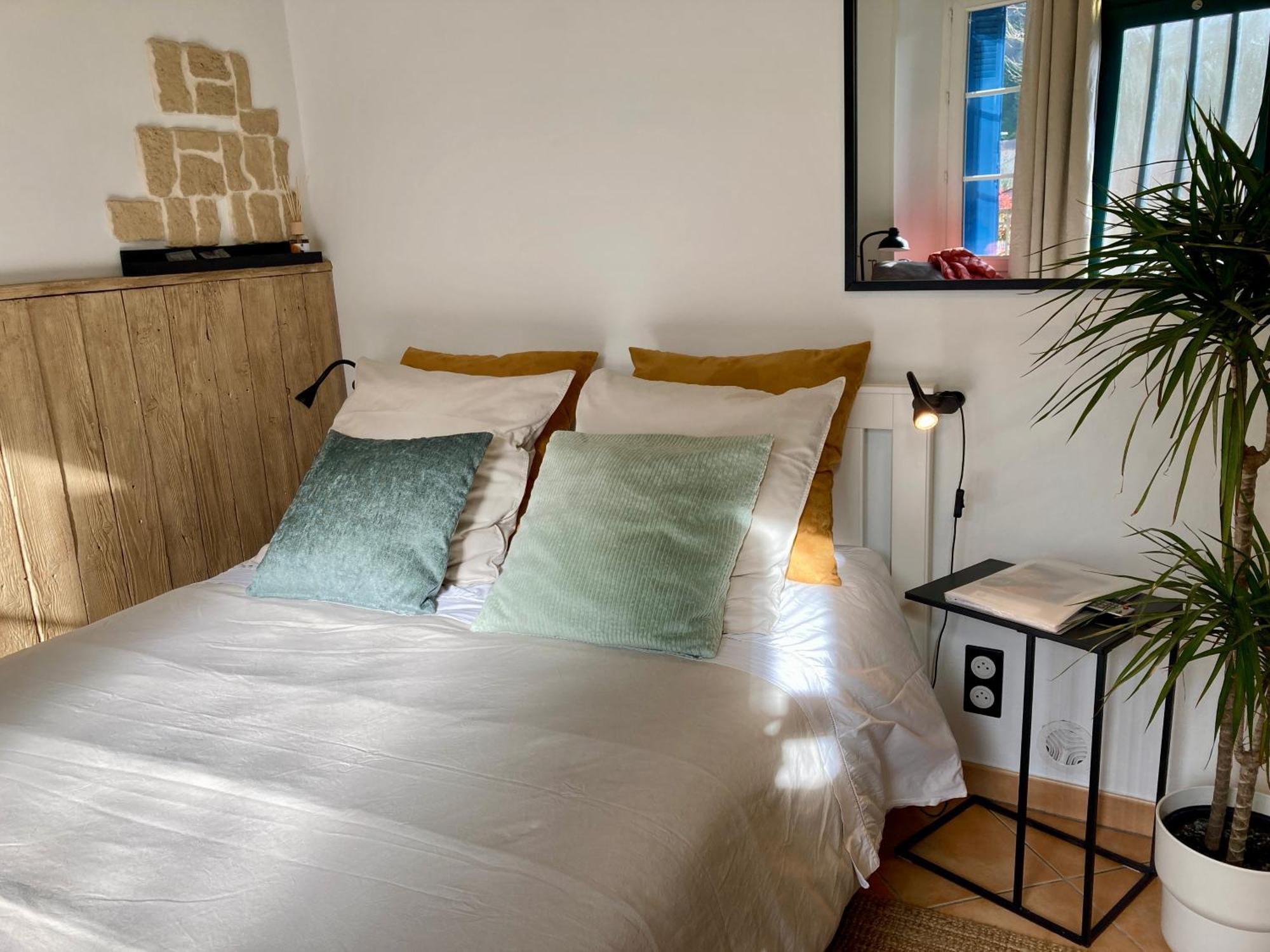 Aux 4 Logis Appart-Hotel - Studio Le City - Petit Dejeuner Inclus 1Ere Nuit Фоа Екстериор снимка